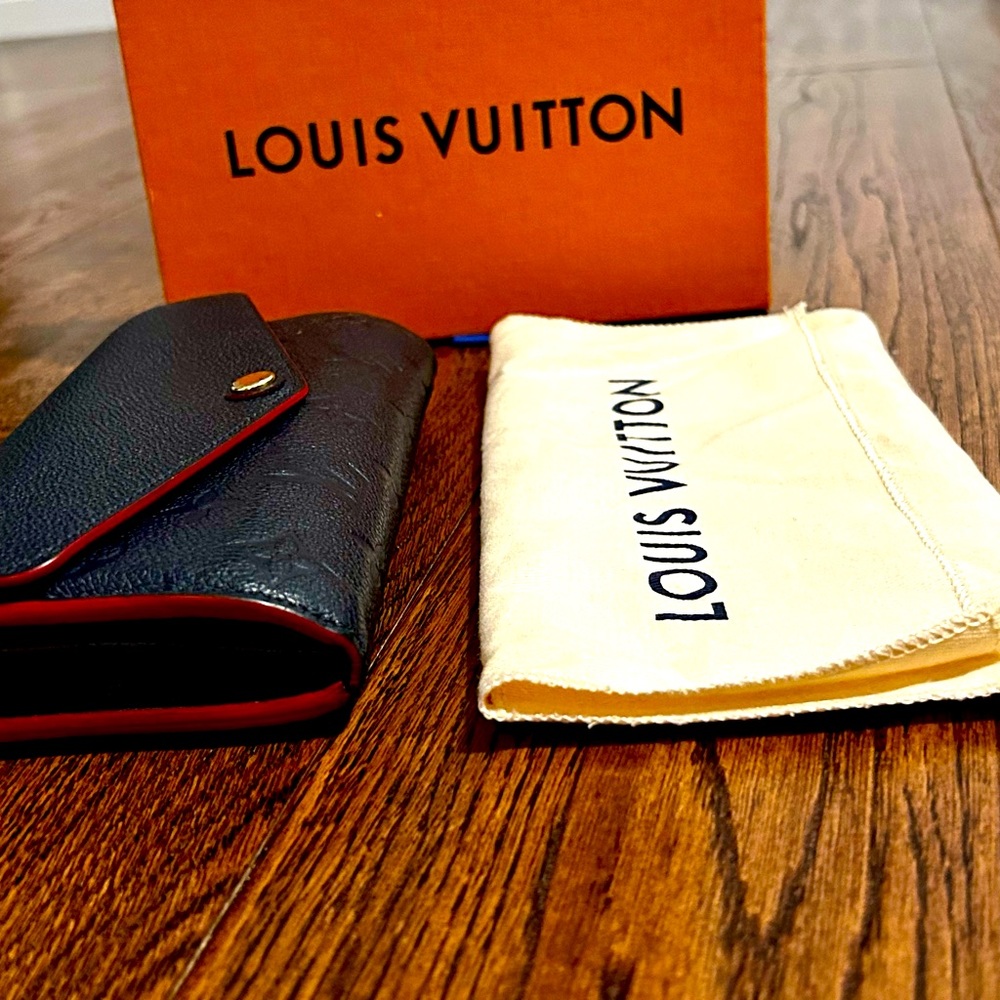 Louis Vuitton Marine Rouge Empreinte Sarah Wallet